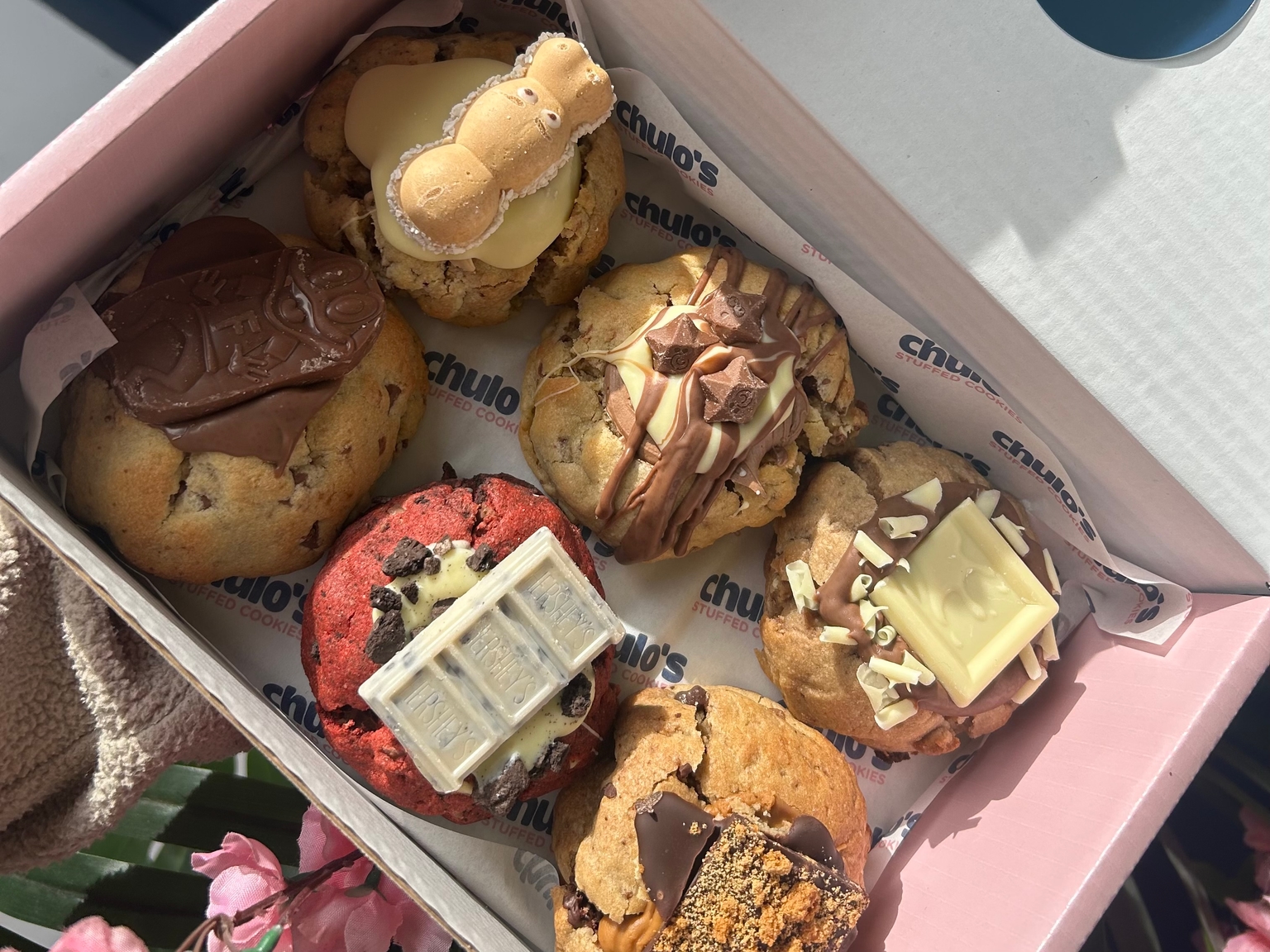 Chulo's Stuffed Cookies