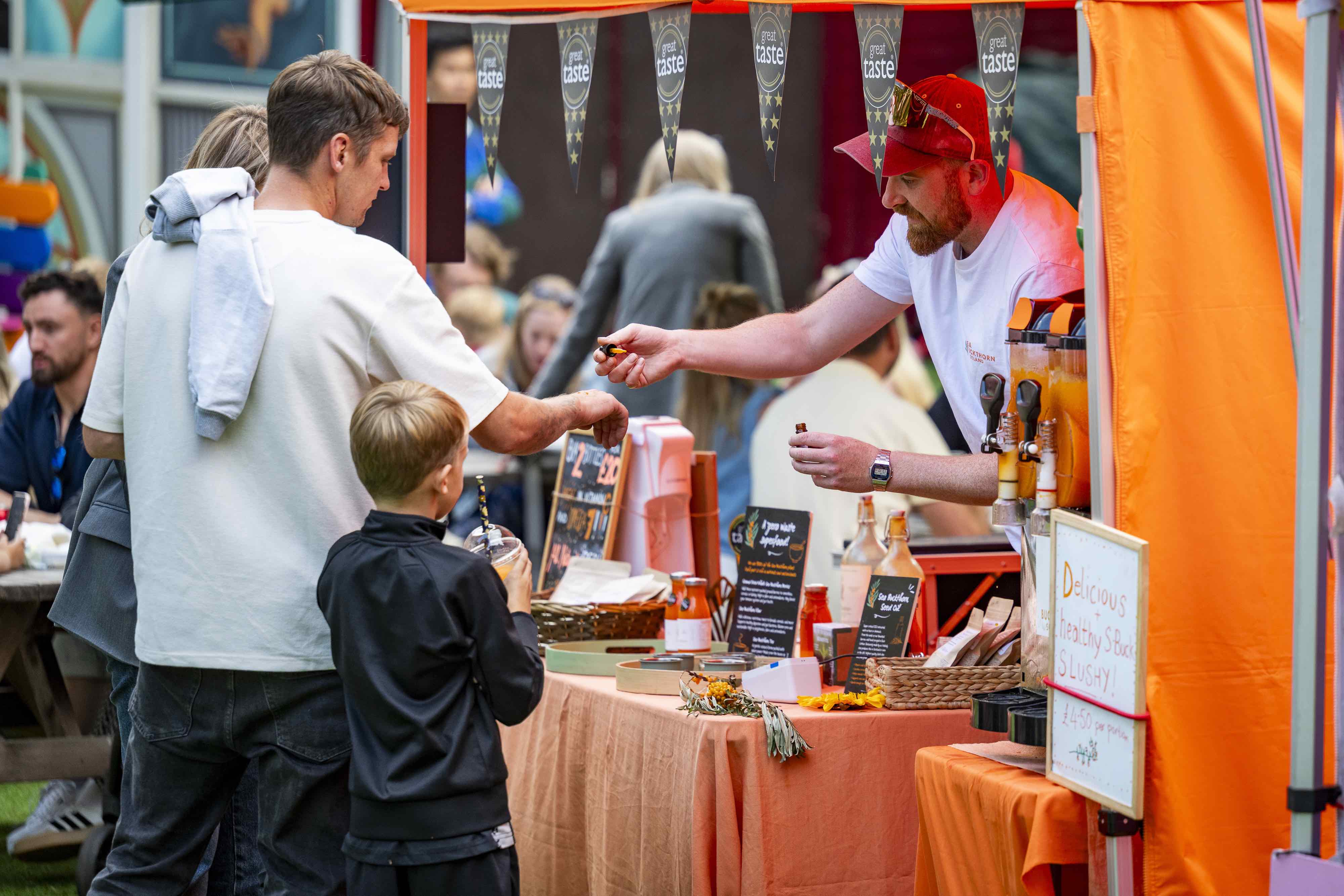 Vendors & Stalls